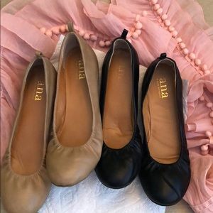 Two pair of flats 🥿 tan&black